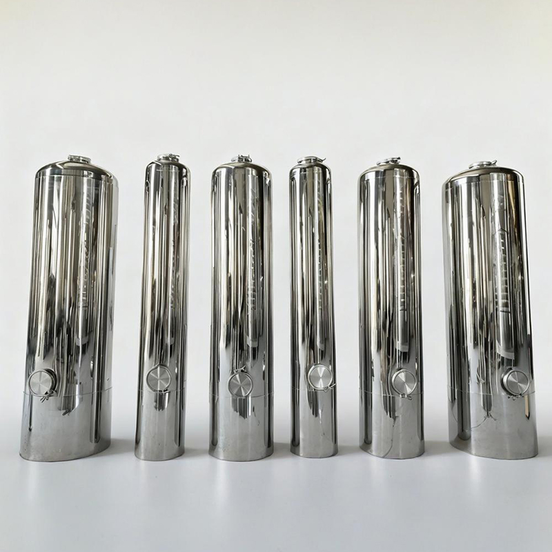 Бак для умягчения – фартучный тип