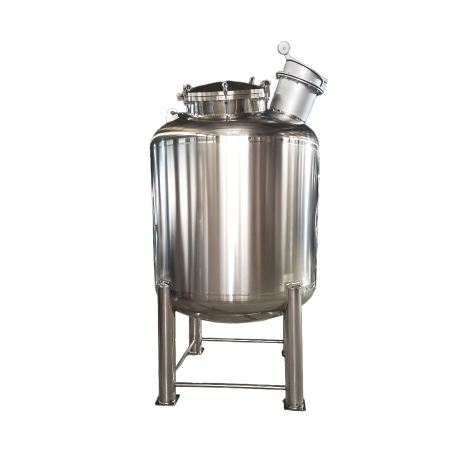 Резервуар для воды из нержавеющей стали с санитарными внутренними элементами для систем распределения чистого пара и технологической воды
