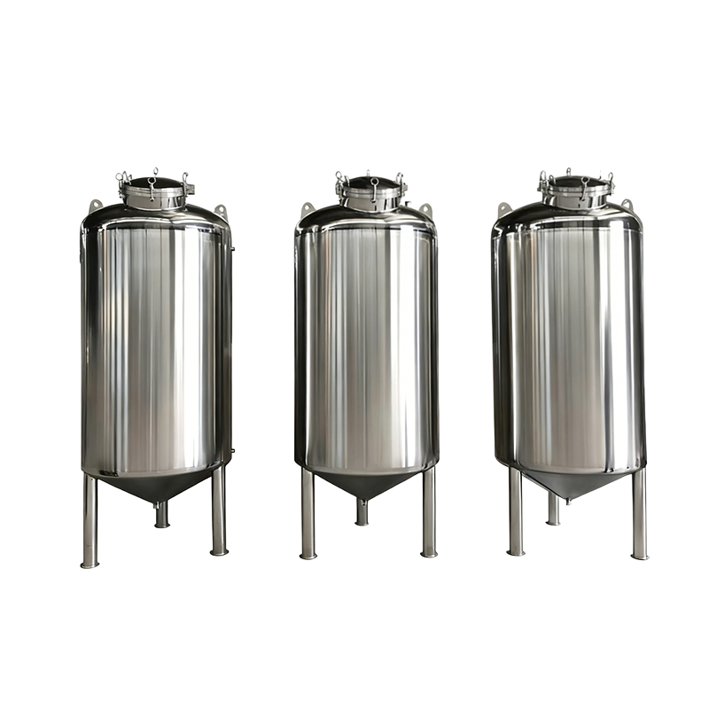 Однослойный резервуар для воды