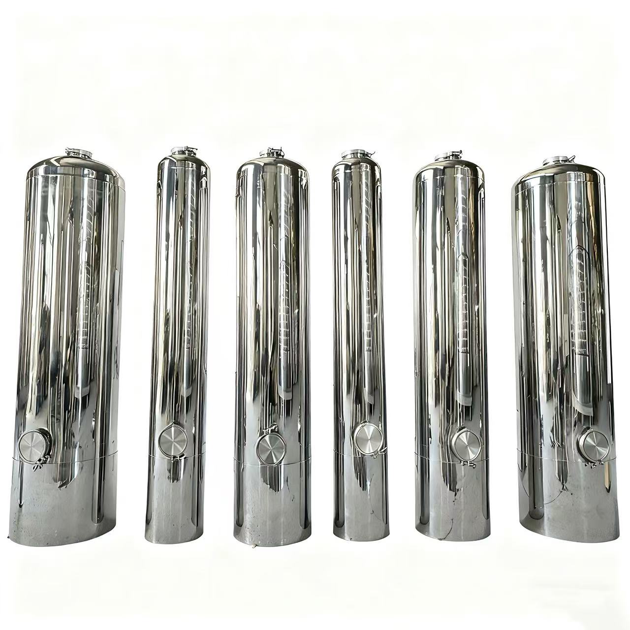 Промышленный резервуар для умягчения воды из нержавеющей стали со слоем смолы и регулирующим клапаном для очистки жесткой воды и предотвращения образования накипи