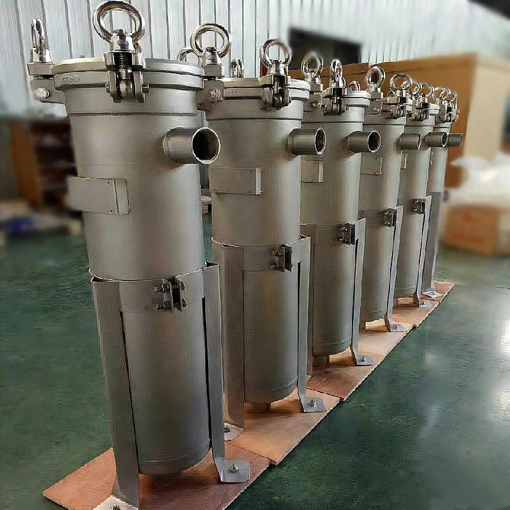 Компактный однорукавный фильтр из полированной нержавеющей стали для фильтрации красок, клеев, косметики и технологических жидкостей